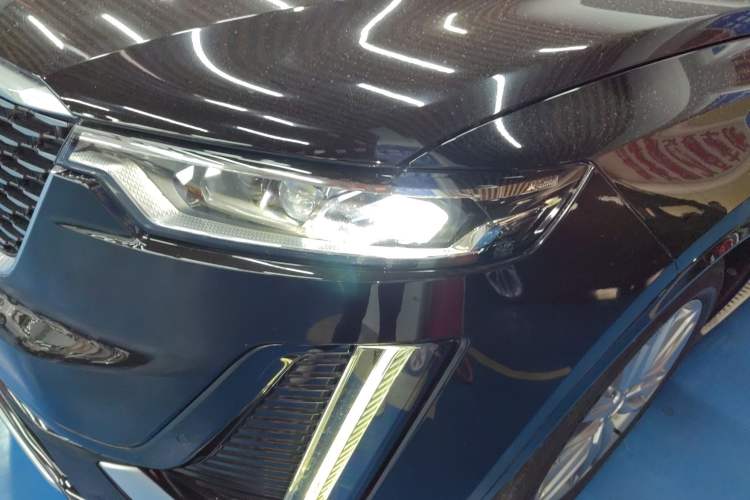 Used Cadillac XT6 2021 2.0T 7-Seater Two-Wheel-Drive Luxury Version