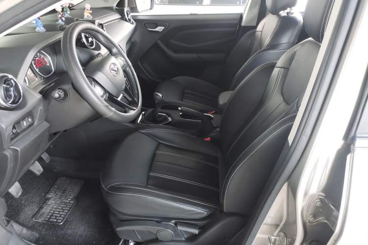 Used Soueast DX3 2019 1.5L Manual Luxury Model China VI Standard
