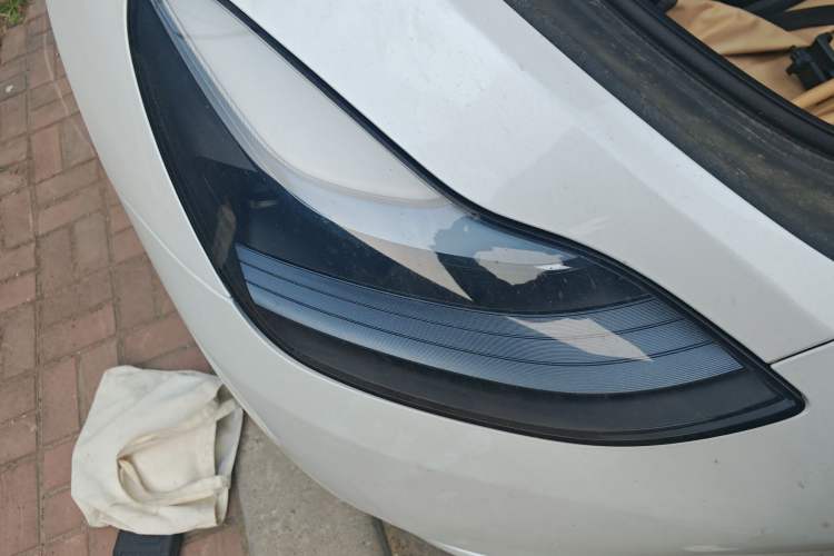 Used Tesla Model Y 2024 Long-Range All-Wheel-Drive Version