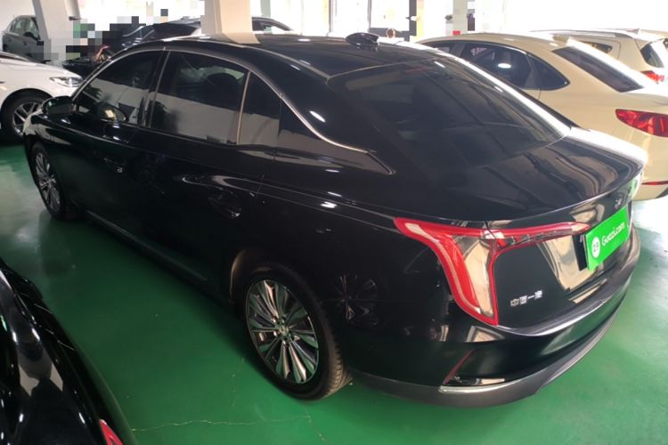 Used Hongqi E-QM5 2022 431 km Charge & Enjoy Edition
