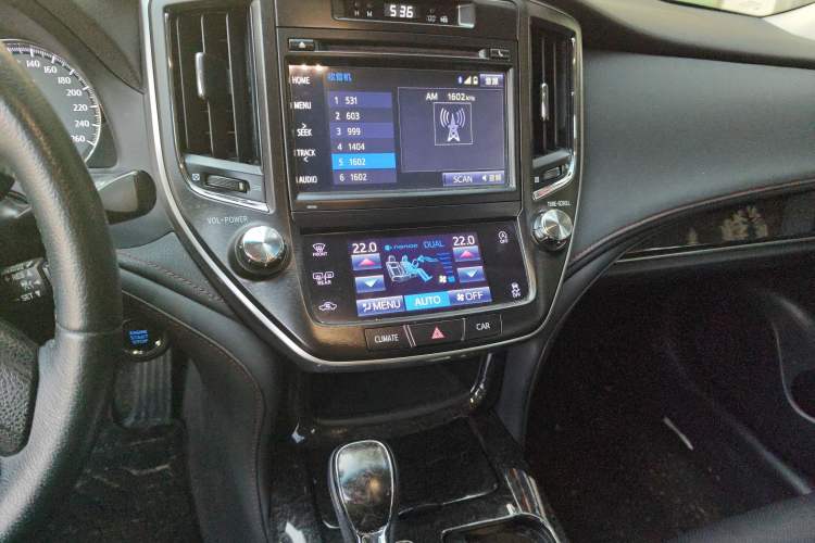 Used Toyota Crown 2018 2.0T Fashion Edition