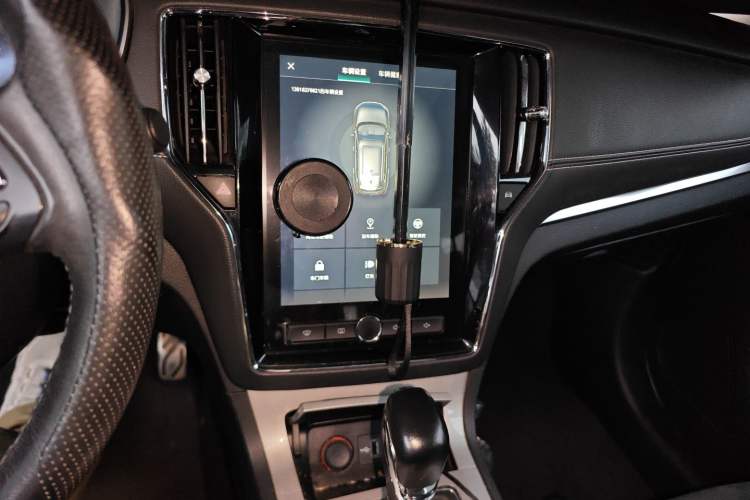 Used Roewe RX5 New Energy 2017 eRX5 50T Hybrid Connected Prestige Flagship Edition