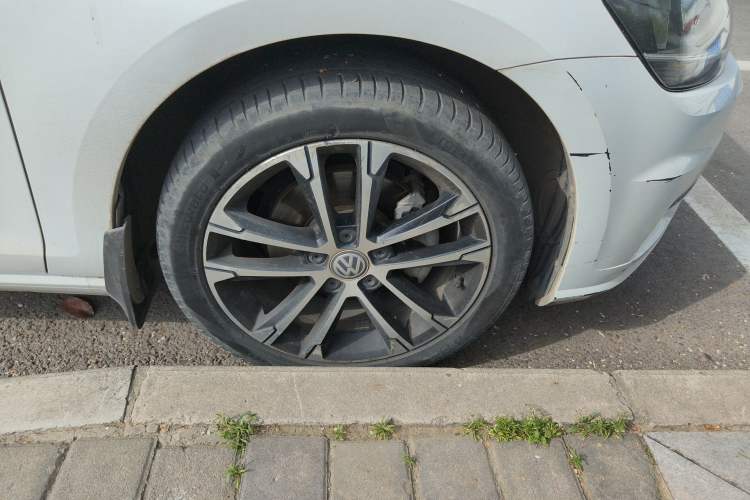 Used Volkswagen Golf 2018 230TSI Automatic Comfort Model
