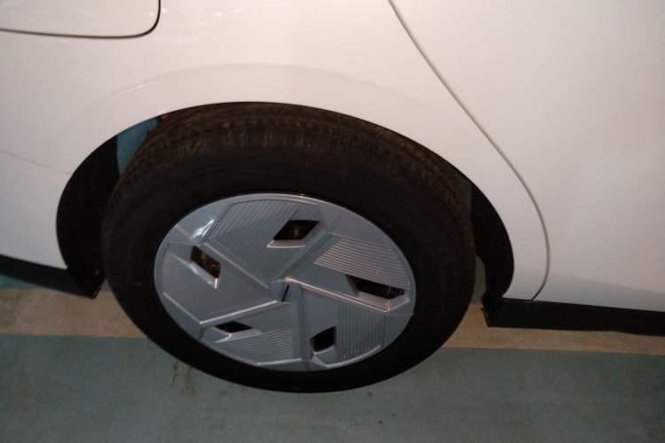 Used CHANGAN OSHAN 520 2025 Standard Edition
