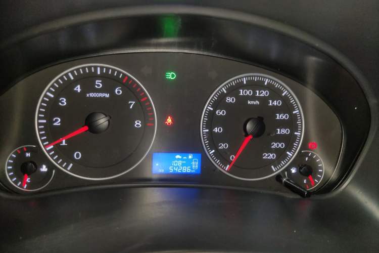 Used Geely Auto Diamond 2016 1.5L Manual Elite Edition
