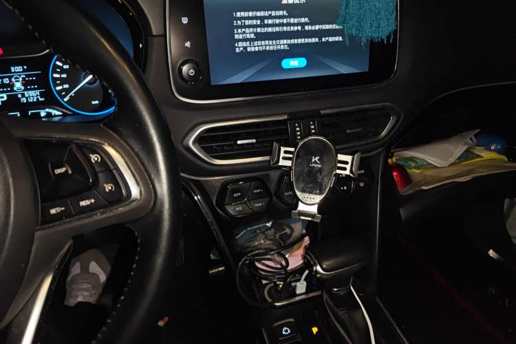 Used GAC Trumpchi GS4 2018 235T Automatic Two-Wheel Drive Luxury Smart Connectivity Millionth Anniversary Edition