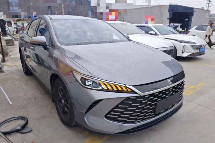 Used BYD Qin PLUS 2025 DM-i Smart Drive 55KM Leading Model