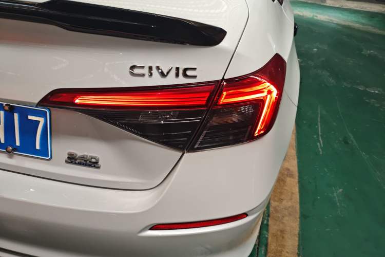 Used Honda Civic 2022 240TURBO CVT Dynamic Edition
