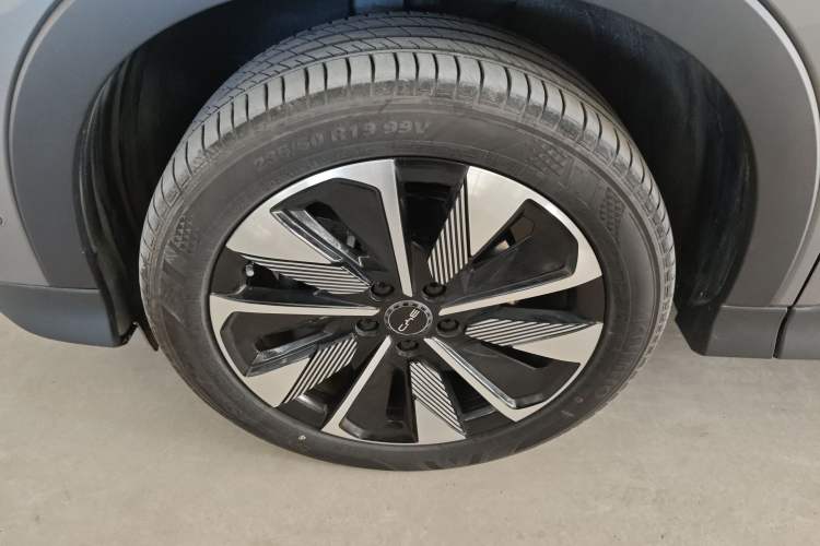 Used BYD Song PLUS New Energy 2025 DM-i 112KM Prestige Model
