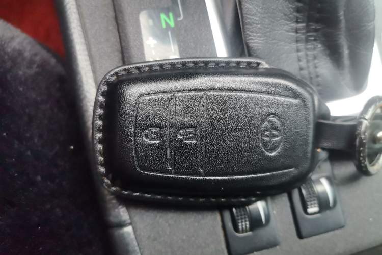 Used Toyota Highlander 2015 2.0T Four-Wheel Drive Luxury Edition 7-Seater