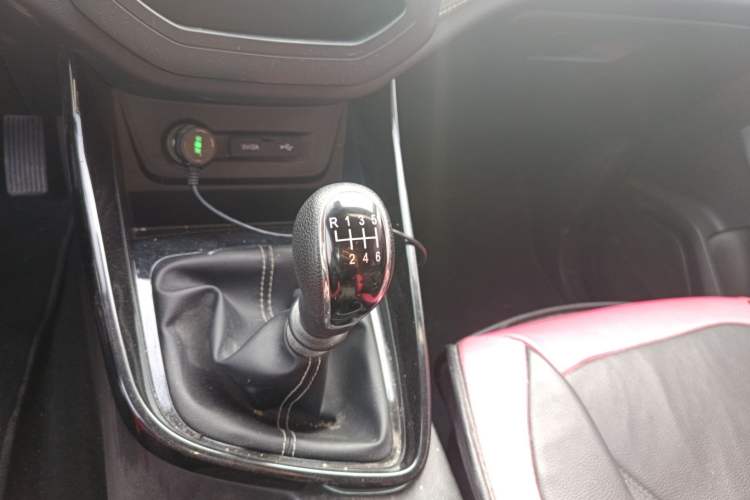 Used Baojun 530 2020 1.5T Manual Comfort Version 6 Seats