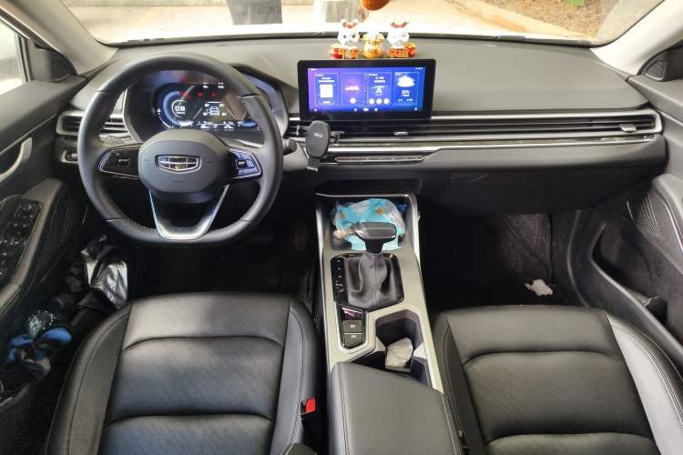 Used Geely Auto Emgrand 2022 4th Generation 1.5L CVT Luxury Model
