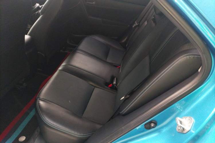 Used Toyota Levin 2018 185T CVT Luxury Edition China V Standard Left Rear Seat