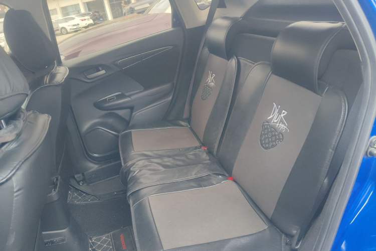 Used Honda Fit 2018 1.5L CVT Comfort Sunroof Version