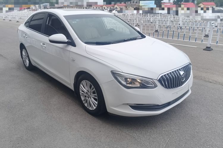 Used Buick GT 2017 15N Automatic Elite Version Front Right 45 Deg