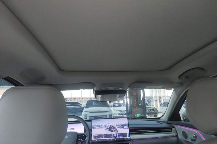 Used Chery Fengyun A8L 2025 1.5 TGDI 145 km Luxury Version