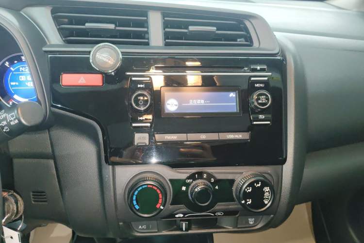 Used Honda Fit 2016 1.5L LXS CVT Comfort Sunroof Version Audio And AC Panel