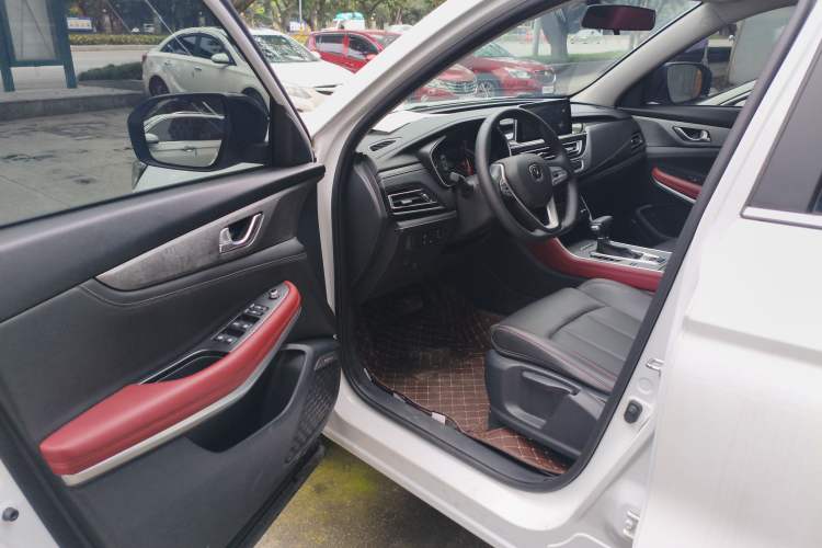 Used Changan CS75 2022 Blue Whale Edition 1.5T DCT Luxury Model
