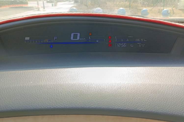 Used Honda Jade 2014 1.8L Automatic Comfort Elite Version 5 Seats