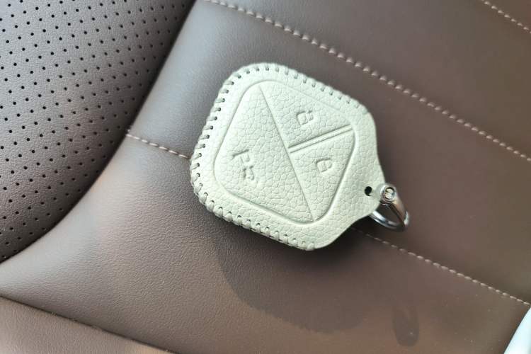 Used Wuling Bingo 2023 333 km Lingxi Connected+ Version