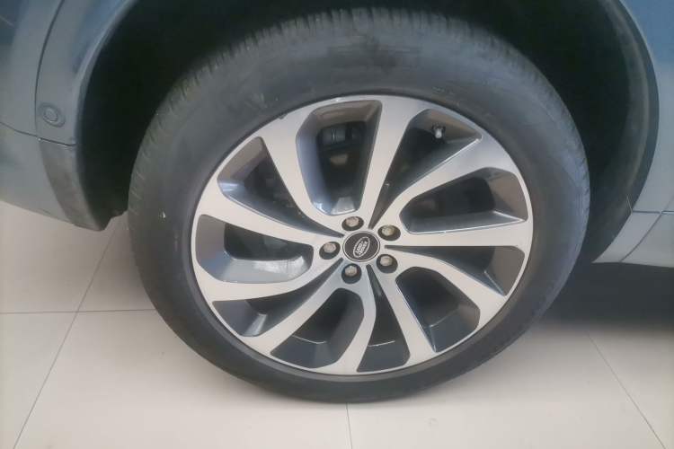 Used Land Rover Discovery Sport 2020 249 PS R-Dynamic Performance Tech Edition 5 Seats
