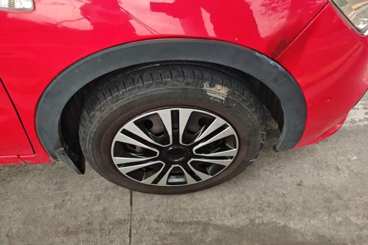 Used Baojun 310 2016 1.2L manual Comfort trim level
