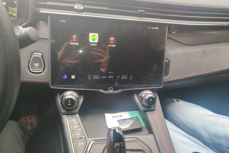 Used Lynk & Co 05 2020 2.0TD Four-Wheel Drive HypeHalo
