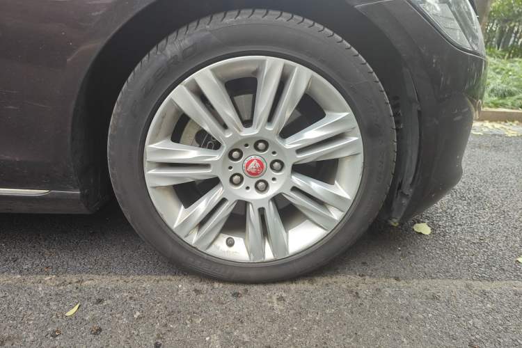 Used Jaguar XFL 2018 XFL 2.0T 250 PS Luxury Edition