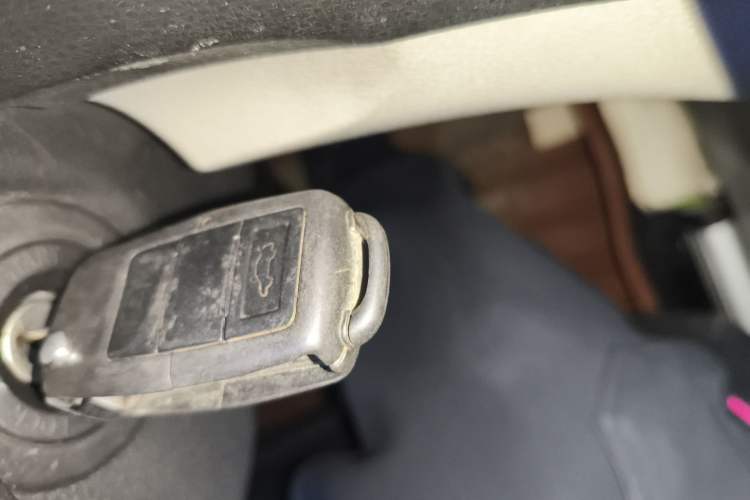 Used FORTHING Joyear XV 2016 1.6L CVT Comfort Model Vehicle Key