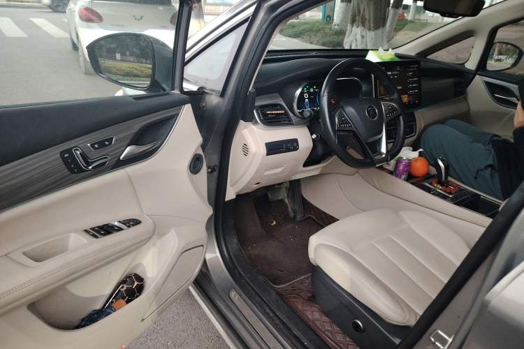 Used BYD Song MAX New Energy 2019 DM 1.5T Smart Connect Zhiyao Model 6-Seater China V Emission Standard
