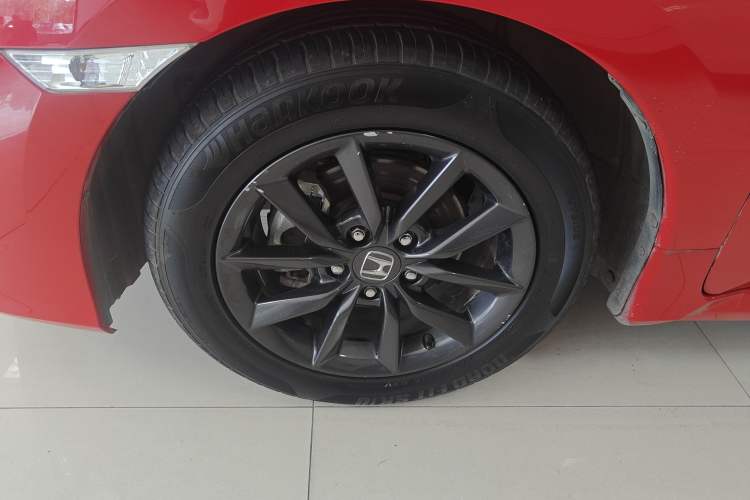 Used Honda Civic 2019 220TURBO CVT Dynamic Edition China VI Left Front Wheel Hub