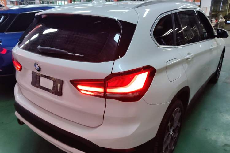 Used BMW X1 2020 sDrive25Li Leading Model
