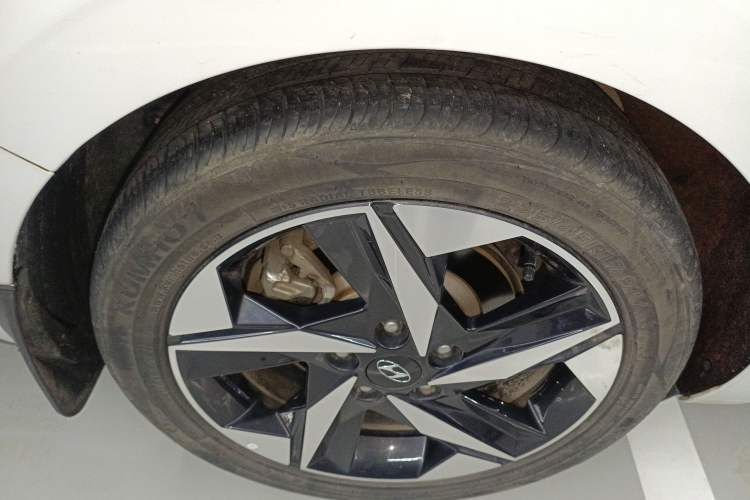 Used Hyundai Elantra 2021 1.5L CVT GLX Elite Edition
