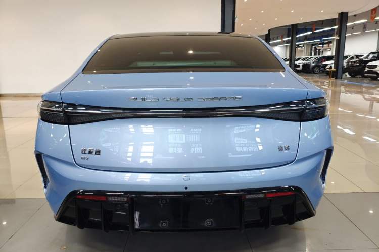 Used BYD Seal 2022 550 km Standard Range Rear-Wheel Drive Elite Version
