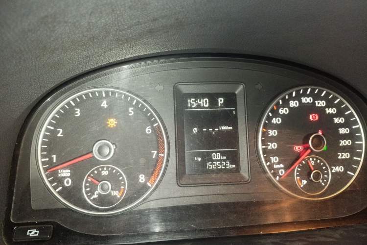 Used Volkswagen Touran 2011 1.4T DSG Zhiya Edition 5 Seats
