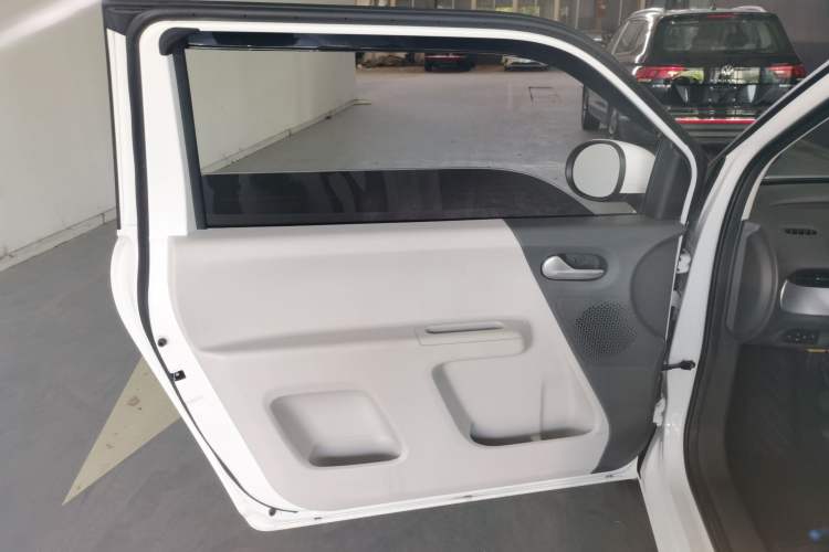 Used Changan Lumin 2023 205km Xiangqin Version