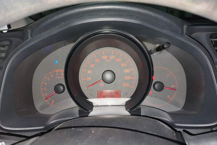 Used Honda Fit 2014 1.5L SE CVT Fashion Model
