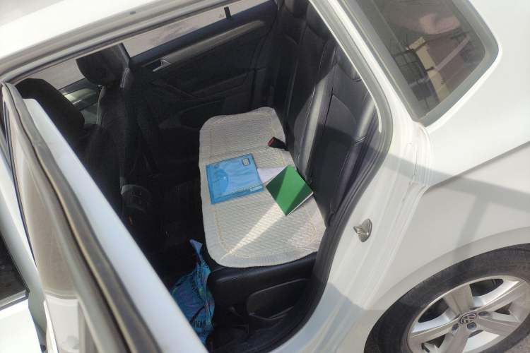 Used Volkswagen Golf Sportsvan 2018 1.6L Automatic Comfort Model