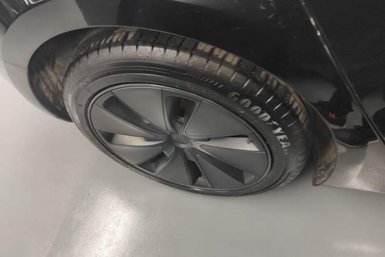 Used Tesla Model 3 2023 Rear-Wheel-Drive Version