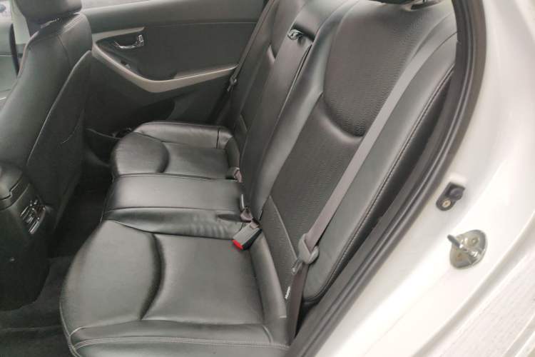 Used Hyundai Elantra (5th Generation / Langdong) 2013 1.6L Automatic Luxury Model
