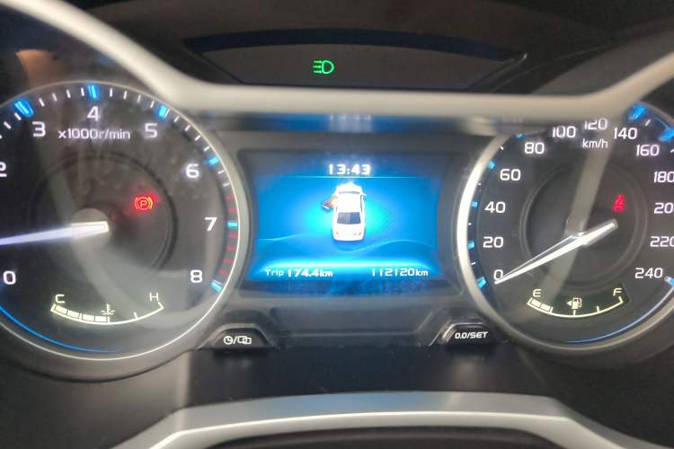 Used Geely Auto Emgrand 2017 Sedan Million Edition 1.5L Manual Upward Connect Version Instrument Cluster