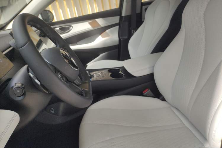 Used BYD Seal 05 DM-i 2025 DM-i Intelligent Drive 120KM Flagship Model Left Front Seat