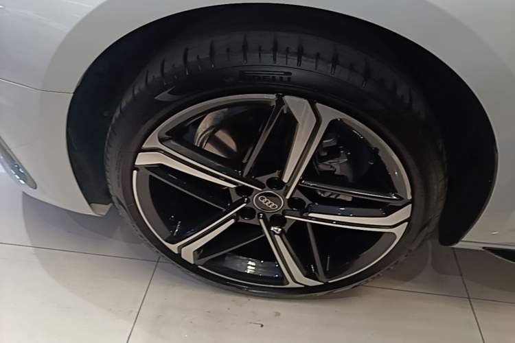 Used Audi A4L 2024 40 TFSI Luxury Dynamic Edition