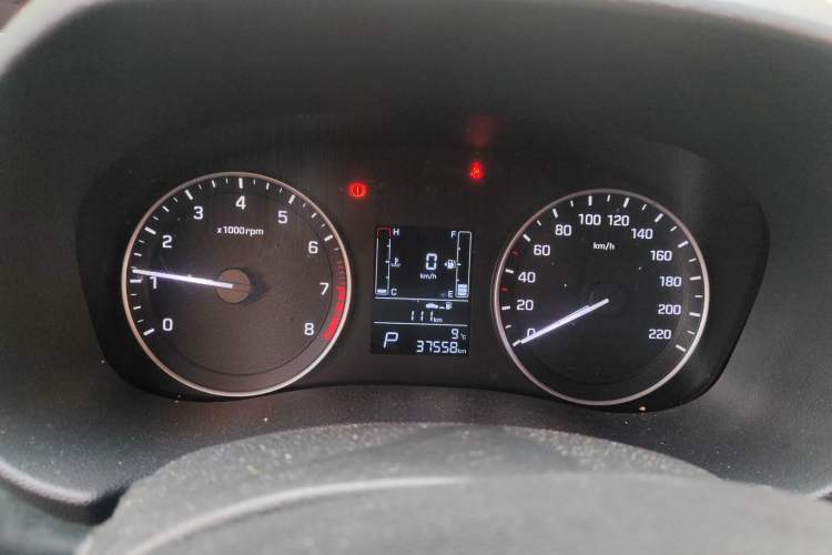 Used Hyundai ix25 2015 1.6L Automatic Two-Wheel Drive Smart GLS Trim Instrument Cluster