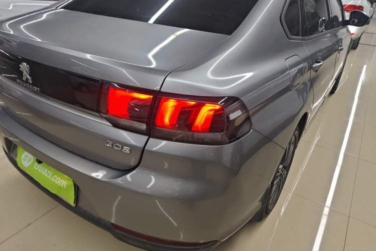 Used Peugeot 308 2016 1.6L Automatic Fashion Edition