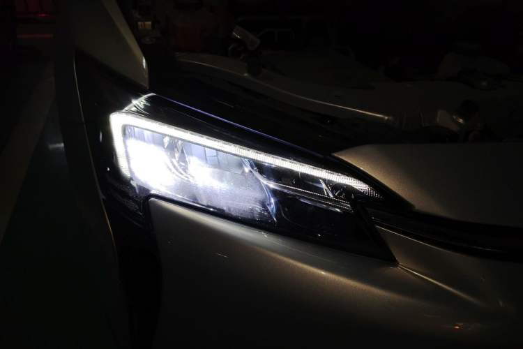 Used Buick Velite 6 2024 430km Enjoyment Version Right Front Headlight