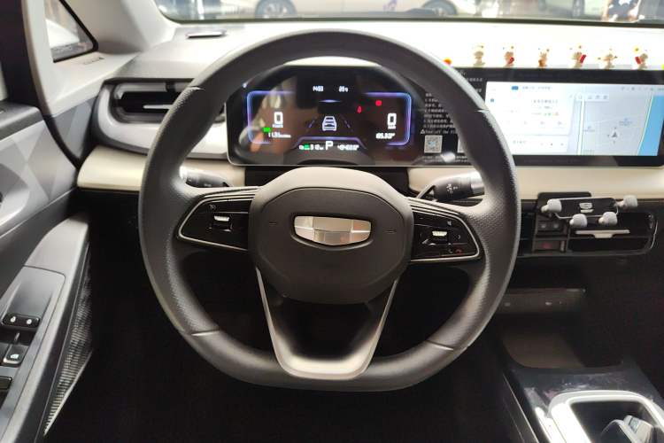 Used Geometry E Firefly 2024 401km Starlight
