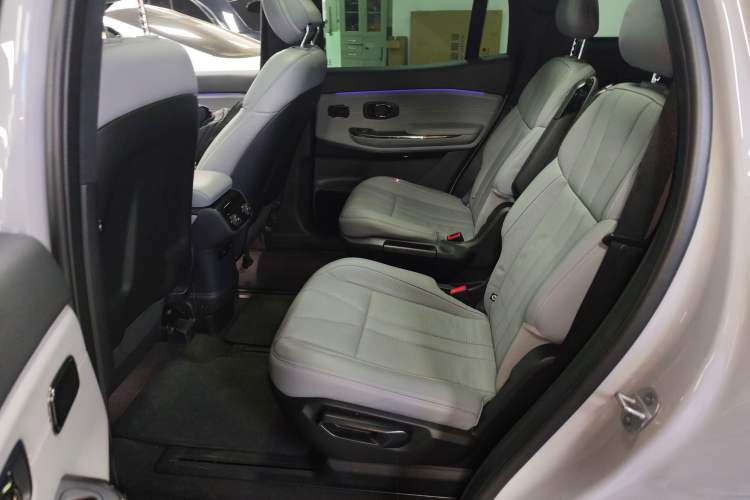 Used Nio ES8 2020 415 km Range 6-Seater Version