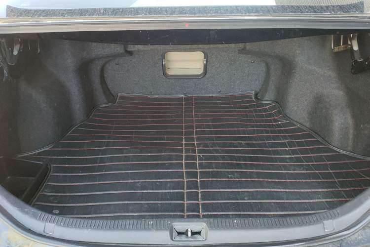 Used Toyota Camry 2013 200G Classic Luxury Edition Trunk