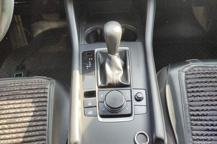 Used Mazda 3 Axela 2020 1.5L Automatic ZhiMei Edition